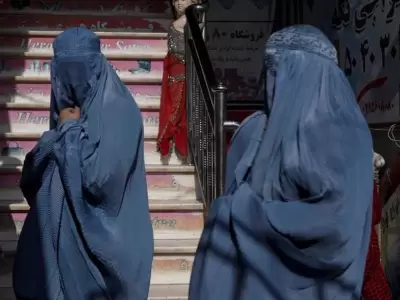mujeres-con-burka-afganistan-