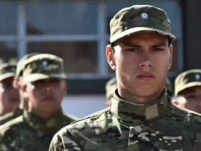 Soldado-voluntario