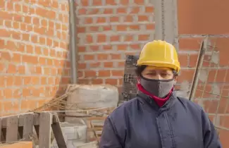 mi-pieza-construccion-mujer