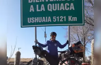 la-quiaca-llegada-carlita-bicicleta