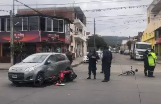 choque-moto-auto-almirante-brown
