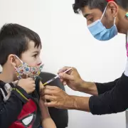 Salud refuerza las recomendaciones de vacunación contra COVID-19 para niñas, niños y adolescentes