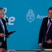 "Generosidad y compromiso": Alberto Fernndez destac el gesto de Scioli de bajar su candidatura presidencial