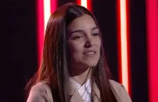 angela