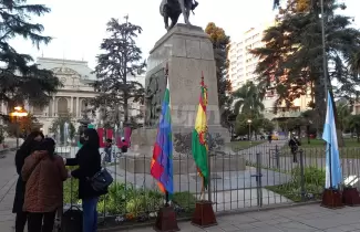 independencia-bolivia-acto