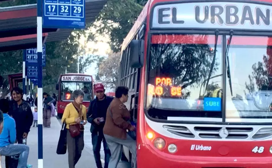 parada-de-colectivos-colectivo