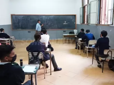 aula-secundario-jujuy-alumnos-1