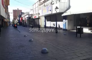 centro-comercios-peatonal