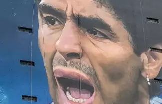 homenaje a Maradona