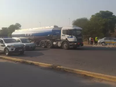 Doble accidente en acceso sur a San Salvador