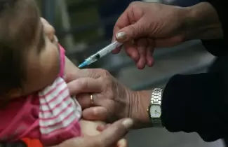Vacunación contra el sarampión y la rubeola