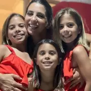 Cinthia Fernández ayudó a sus hijas con una maqueta escolar y se indignó