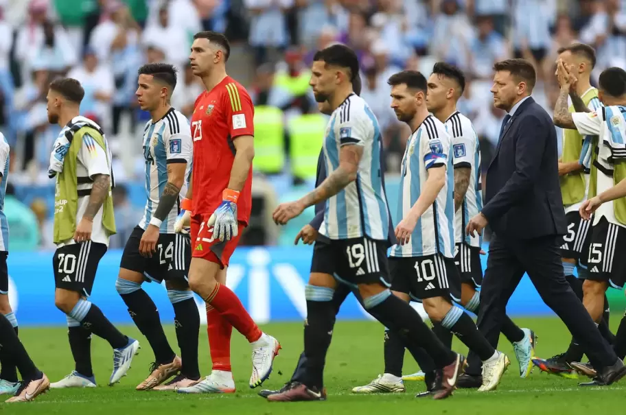 Caras de tristeza y preocupación de los futbolistas argentinos