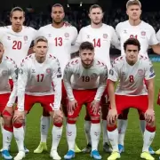 Dinamarca podría irse de la FIFA por prohibición de usar el brazalete "One Love"