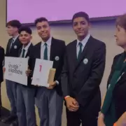 Estudiantes jujeños ganaron un premio de ambiente e innovación y les regalaron un viaje a Bariloche para todo su curso