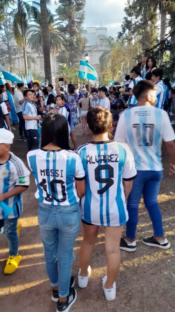 Festejos en Jujuy tras el pase de Argentina a la final del mundo