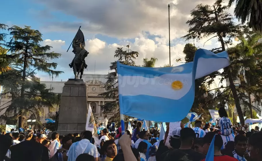 Festejos tras el pase de Argentina a la final del mundo