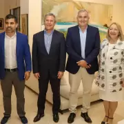 Morales viajó a Panamá e invitó a empresarios de ese país a invertir en Jujuy