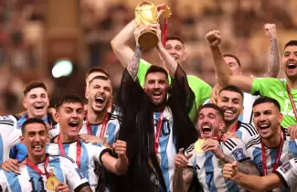 Messi levanta la copa