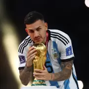 Paredes podría adelantar su regreso a Boca y en el club se ilusionan con que juegue el Mundial de Clubes