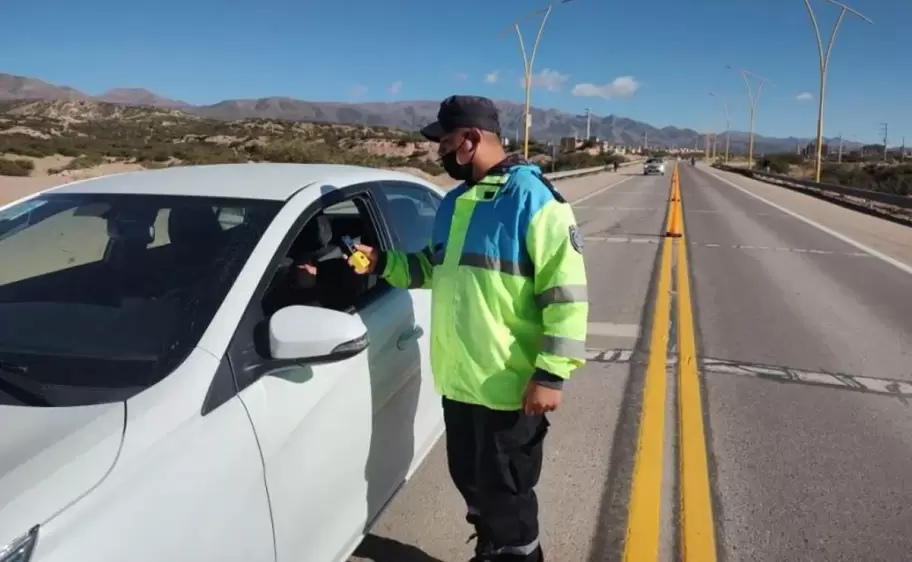 control seguridad vial 054