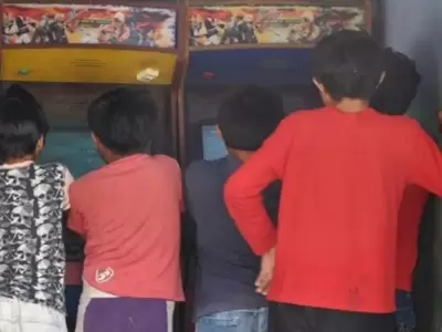 Niños videojuegos en México