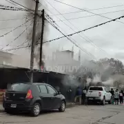 Un incendio consumi dos locales de venta de la ex Terminal de mnibus