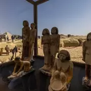 Egipto: encontraron nueve estatuas de hace 4300 años y su dueño era Messi
