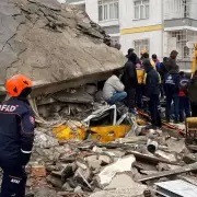 Más de 600 muertos en Turquía y Siria por un devastador terremoto de 7,8 de magnitud