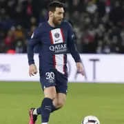 Messi sufrió una lesión muscular y peligra su presencia en el partido del PSG contra el Bayern Munich