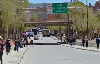 Paso fronterizo La Quica- Villazn (Foto: El Tribuno de Jujuy)