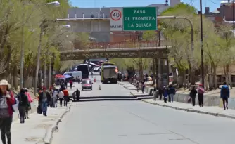 Paso fronterizo La Quica- Villazn (Foto: El Tribuno de Jujuy)
