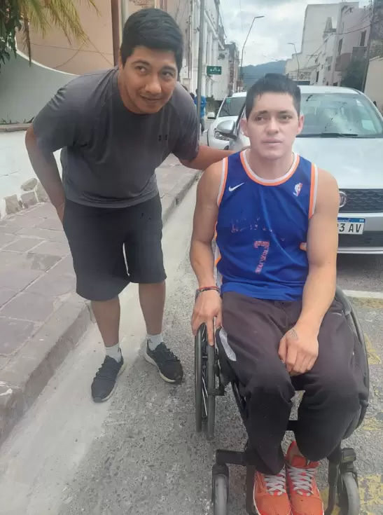 básquet silla de ruedas prof Gustavo Lemos