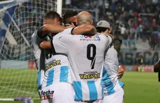 Juan Manuel T�vez celebra su gol ante Mitre de Santiago del Estero