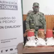 Jujuy: fue detenida por trasladar 5 kilos de cocaína escondida en termos