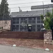 Con coincidencias y disidencias, el bloque justicialista en la Convención Constituyente presentó sus dictámenes
