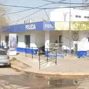 Una joven con retraso madurativo denunció que dos policías la violaron en una comisaría de Quilmes