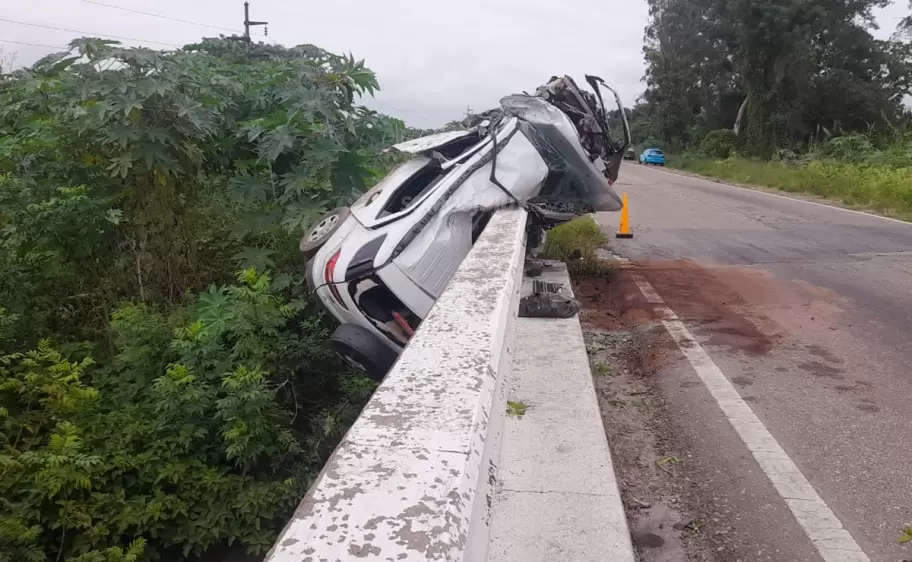 Accidente en Caimancito: dos autos chocaron en ruta 34
