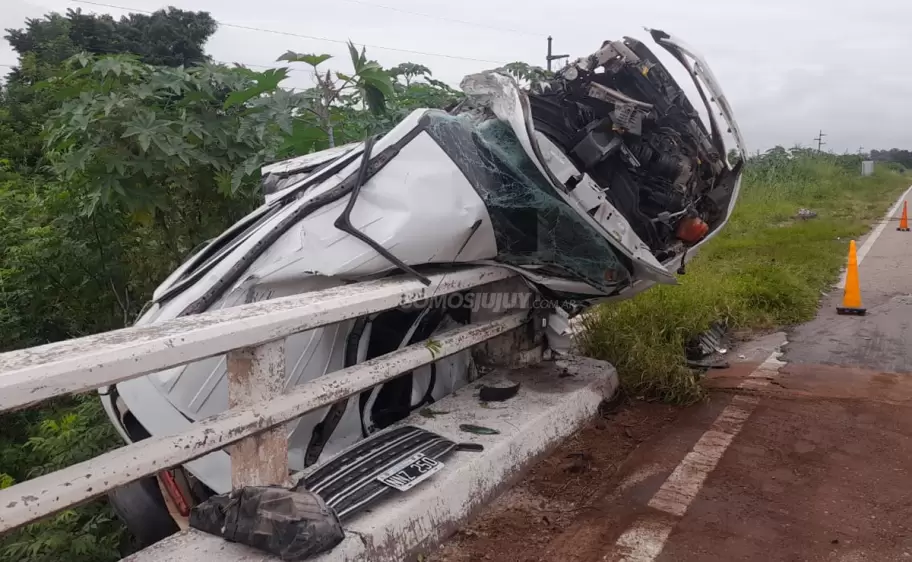Accidente en Caimancito: dos autos chocaron en ruta 34