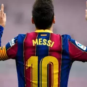 Barcelona prepara algunas bajas para acercar a Messi