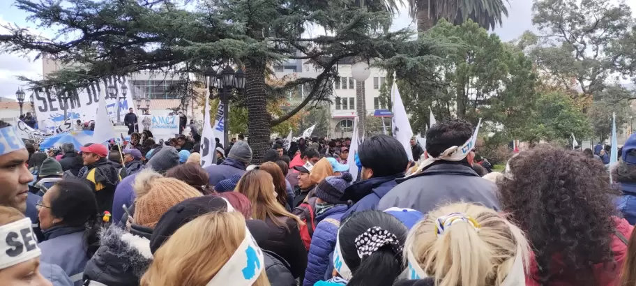 La movilizacin lleg a Plaza Belgrano