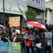 Sexto da de paro y movilizacin de docentes en Jujuy: por la tarde los gremios deciden la continuidad de la medida