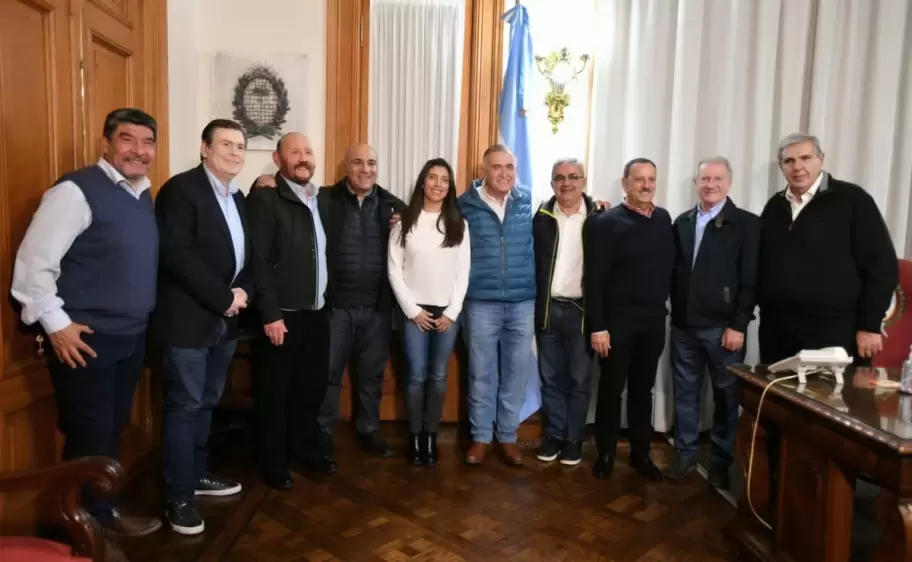 Referentes del peronismo celebraron el triunfo de Jaldo en Tucum�n