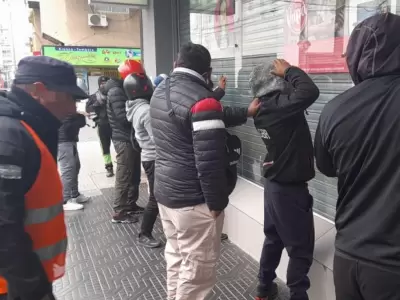 personas demoradas