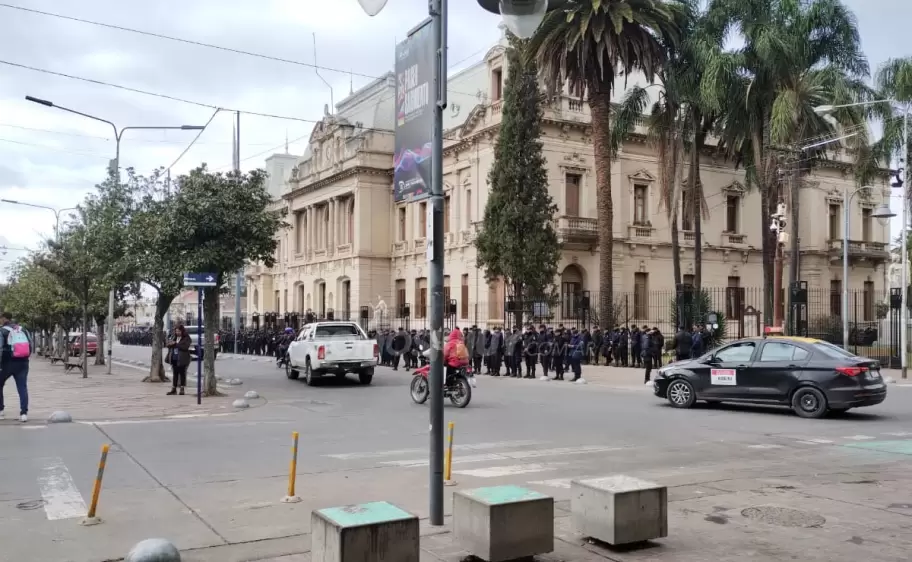 Polica de Jujuy
