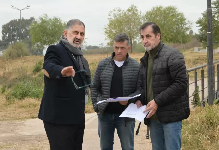 Obra en construcci�n de la pista de skate