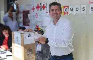 Marcelo Orrego se impone en las urnas y est� cerca de vencer a U�ac y Gioja