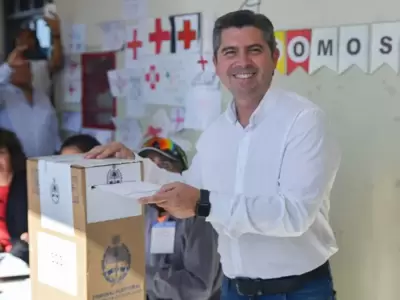 Marcelo Orrego se impone en las urnas y est� cerca de vencer a U�ac y Gioja