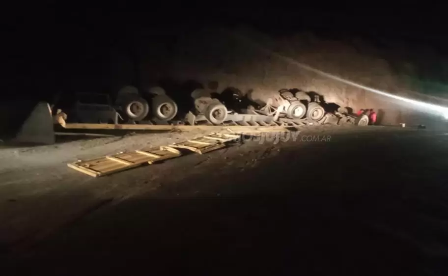 Camionero atrapado en Susques