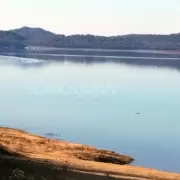 Por la temporada productiva, bajó el nivel del agua en el dique Las Maderas